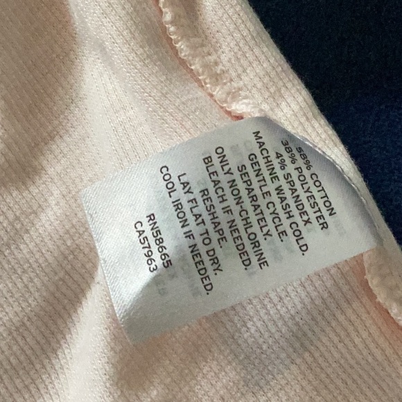 NWOT Abound crop tank - Picture 4 of 4